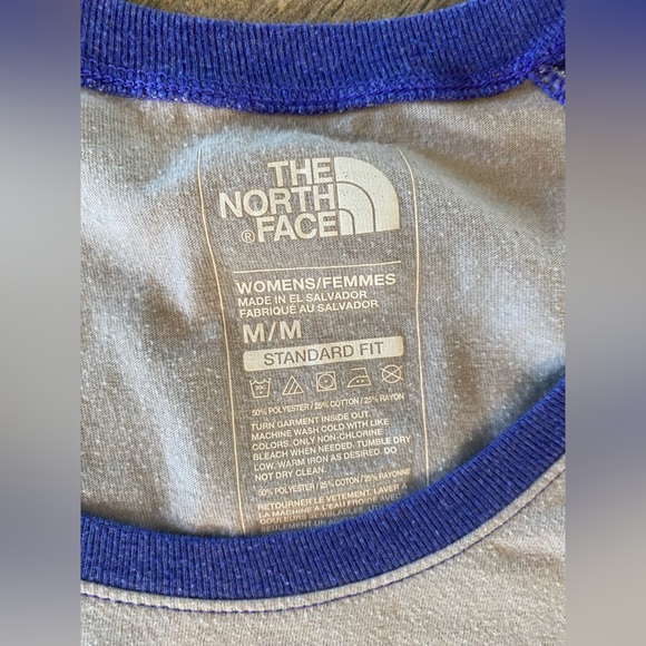 The North Face Womens Tee Shirt  ⭐️ Flag Med “Never Stop Exploring” - Picture 3 of 5